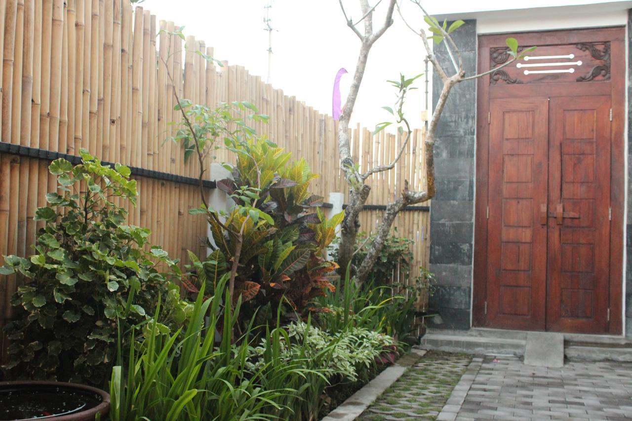 The Wayang Homestay Γιογκιακάρτα Εξωτερικό φωτογραφία