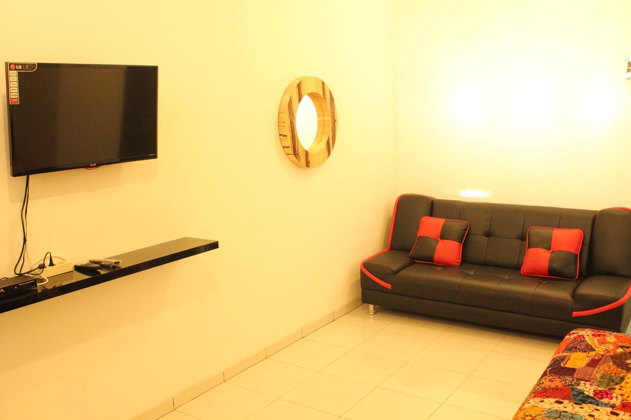 The Wayang Homestay Γιογκιακάρτα Εξωτερικό φωτογραφία